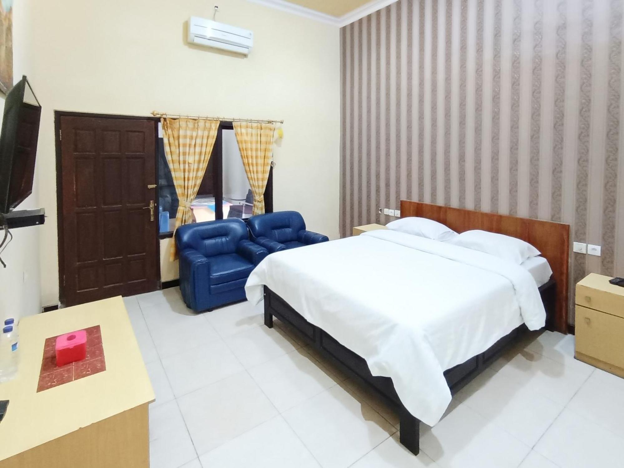 Gita Puri Redpartner Blitar 호텔 외부 사진